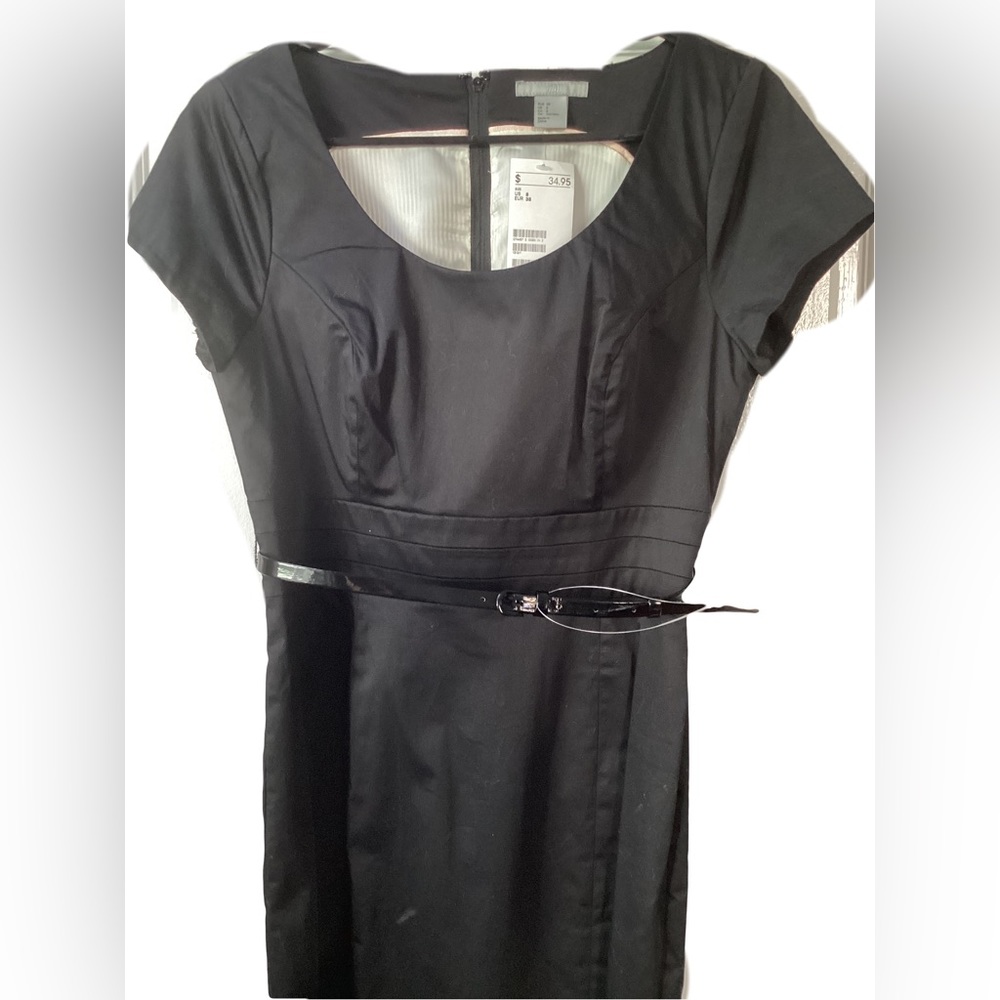 H&M black belted scoop neck sheath dress NWT -8